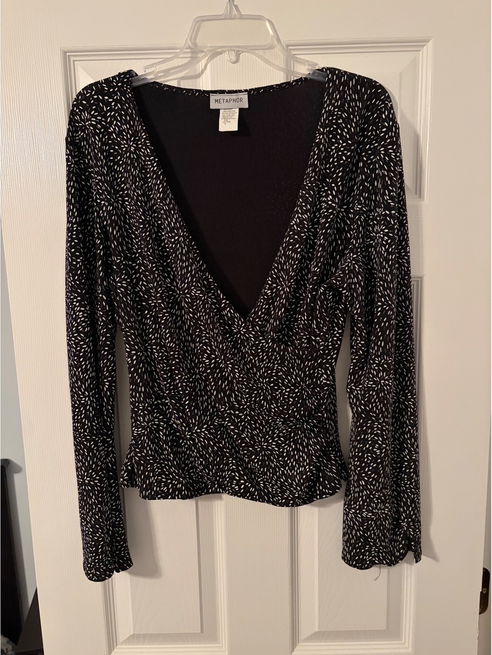 Metaphor Black white speckled wrap top - XL